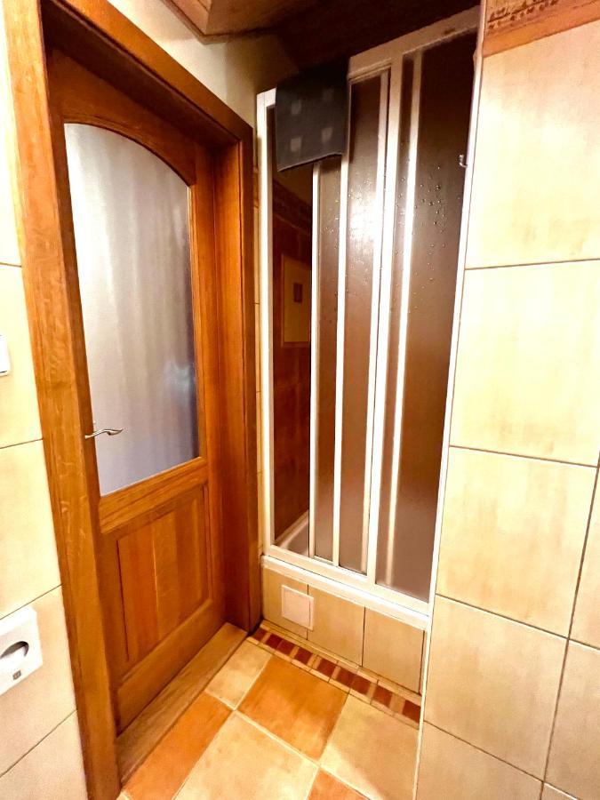 Penzion Zrzka Korenov Bagian luar foto