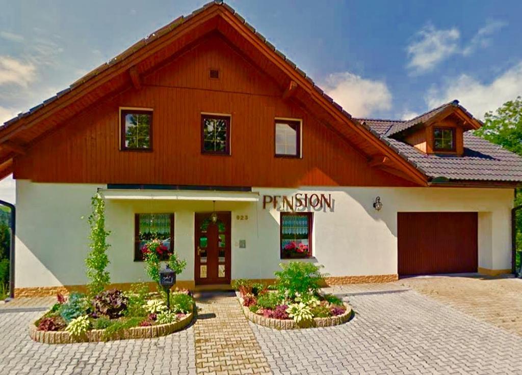 Penzion Zrzka Korenov Bagian luar foto